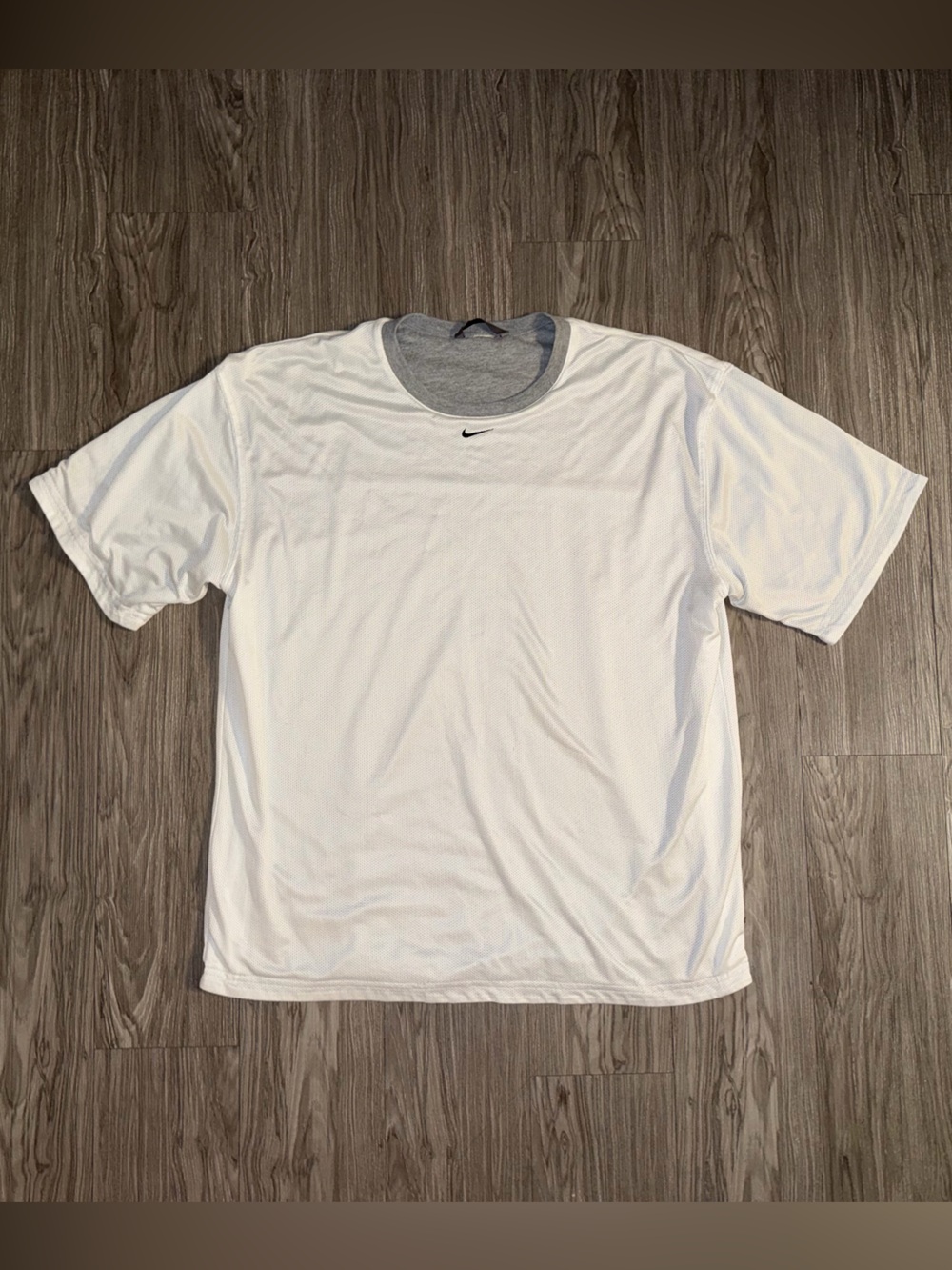 Vintage Nike Basketball Reversible Jersey Tshirt Men’s Sz Large White Mesh/Gray